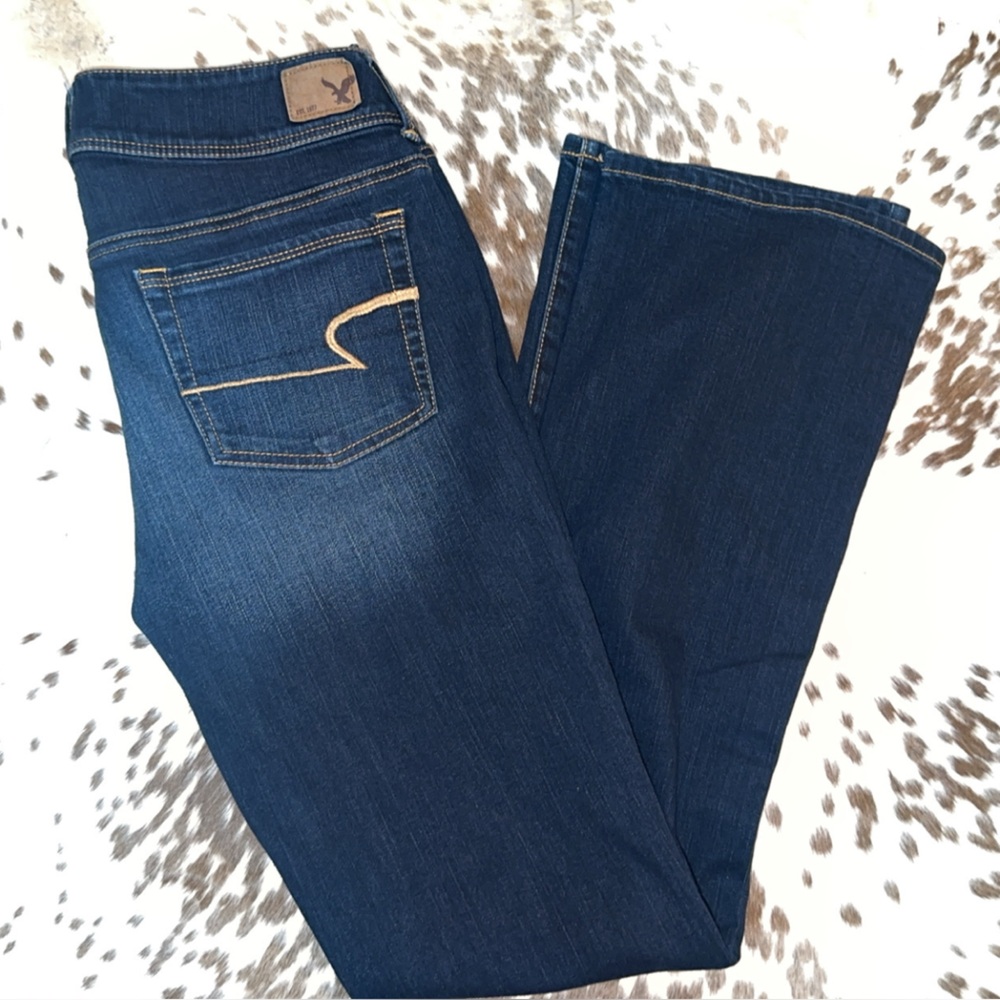 *SOLD* American Eagle Kick Boot Jean